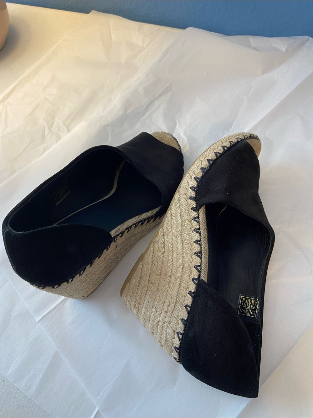 Vince Black Suede Espadrille Wedge Sandals - Picture 7 of 9